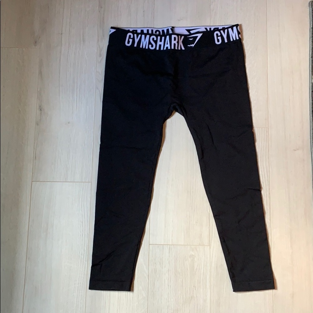 Black Gymshark Capris